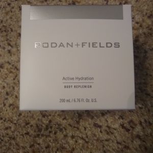 Rodan + Fields Active Hydration Body